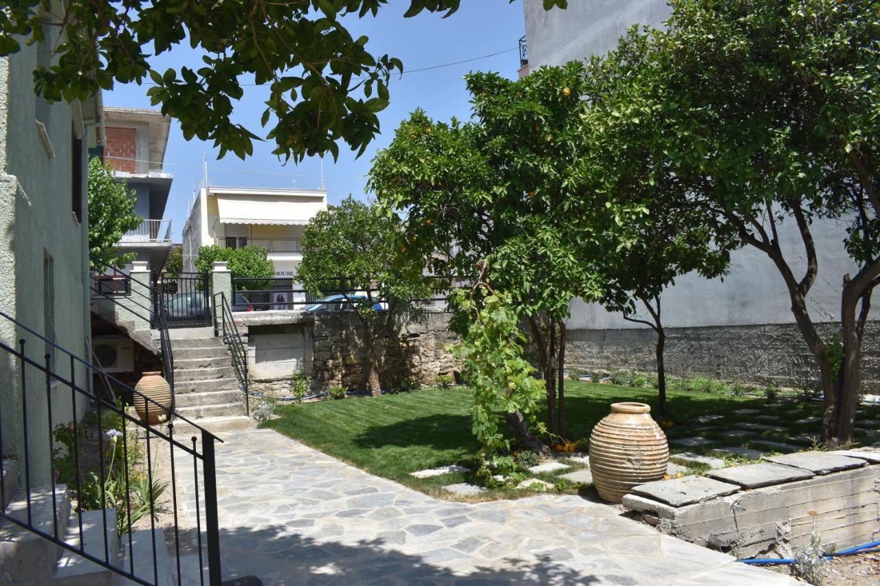 Betty'S Garden House Villa เนอา อันคิอาลอส ภายนอก รูปภาพ