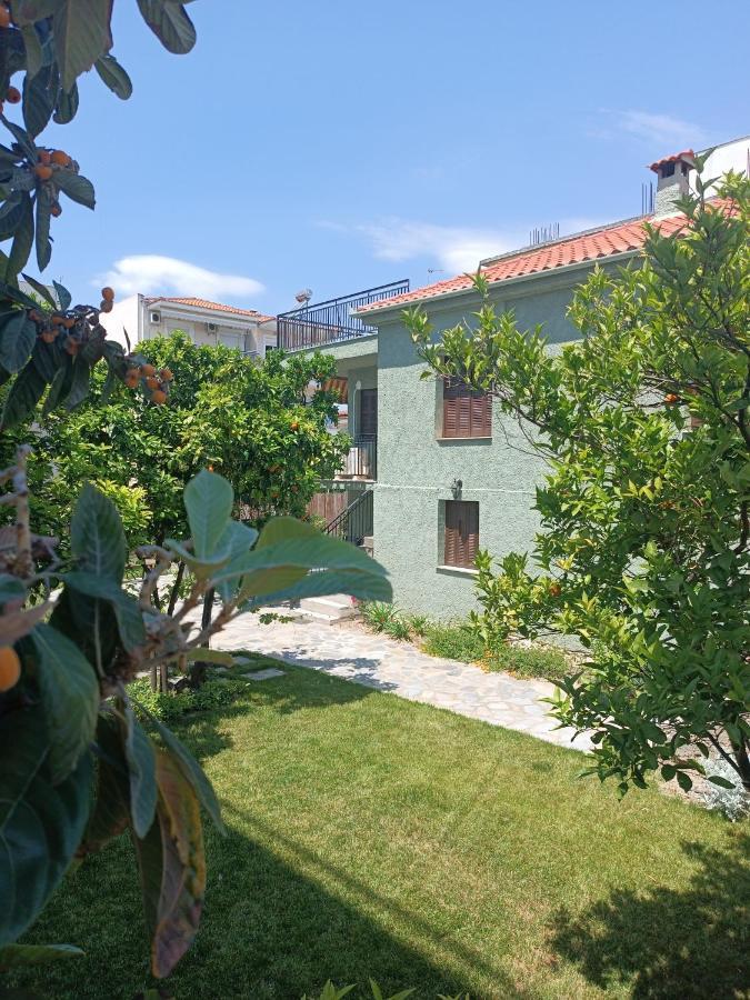 Betty'S Garden House Villa เนอา อันคิอาลอส ภายนอก รูปภาพ